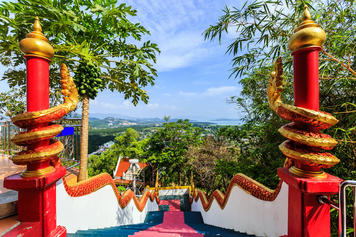 Wat Koh Sirey poi Thailand Holiday