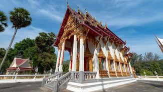 Holiday in Wat Nai Harn Temple poi in Thailand