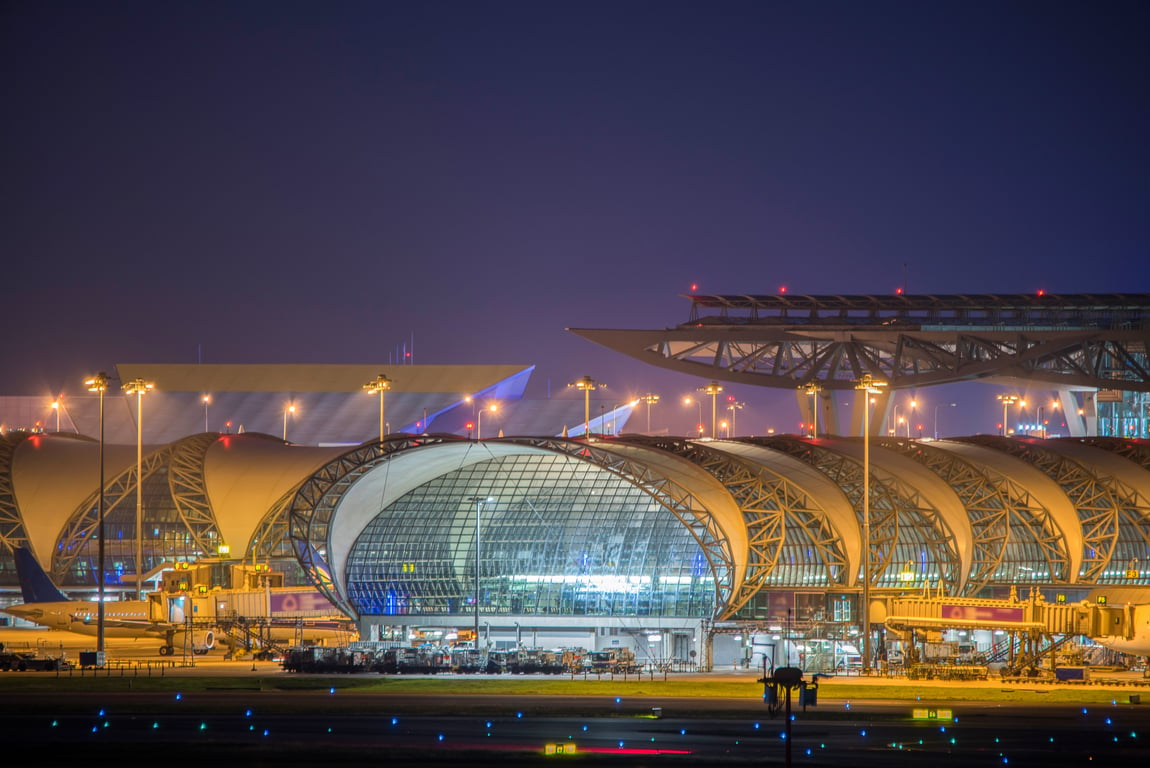 Bangkok Suvarnabhumi Airport, the best experience any airport in the world has to offer poi Thailand Holiday