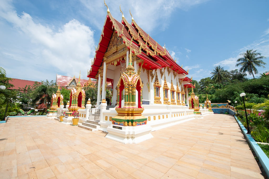 Wat Suwan Khiri Khet  poi Thailand Holiday