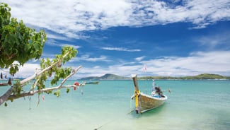 Holiday in Rawai beach poi in Thailand