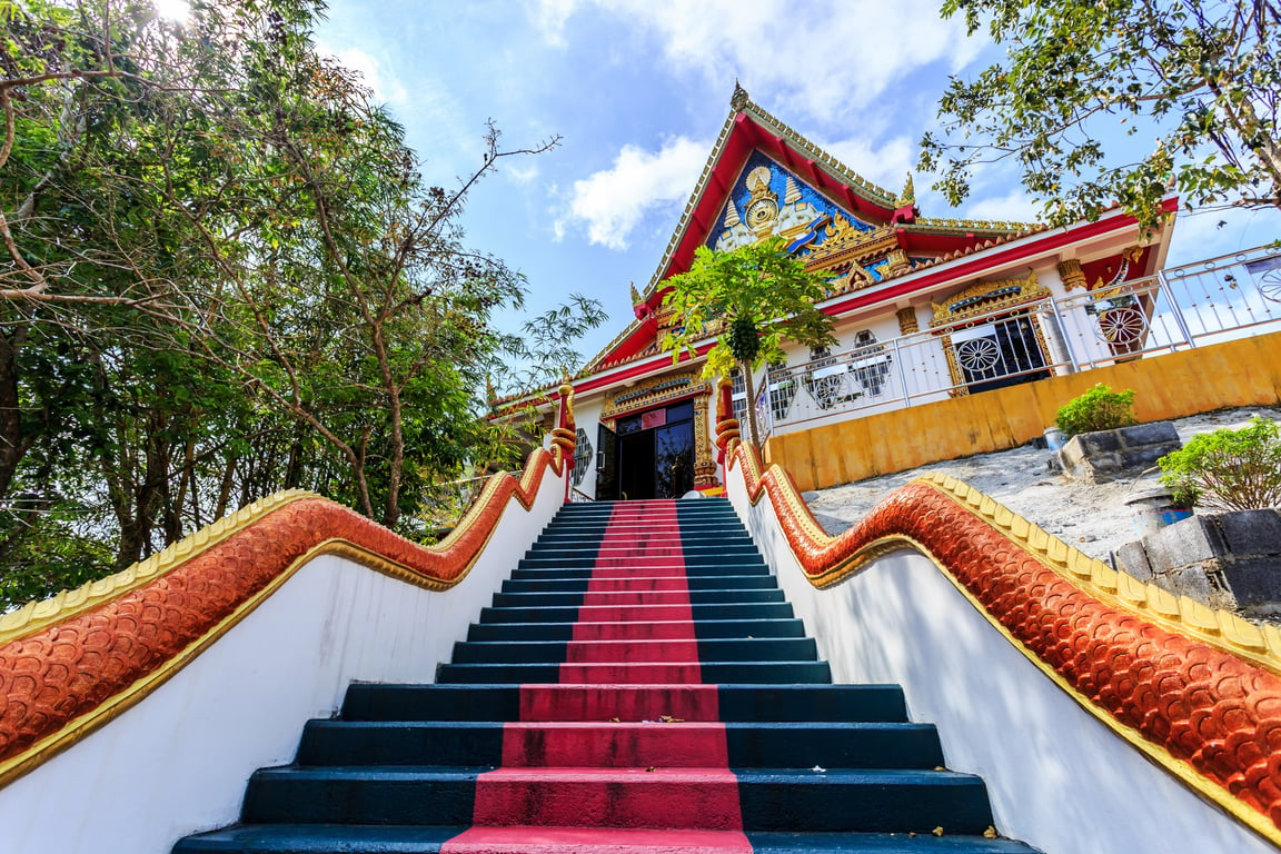 Wat Koh Sirey poi Thailand Holiday