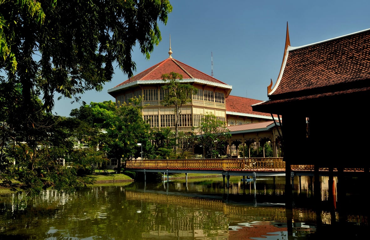 Vimanmek Mansion poi Thailand Holiday